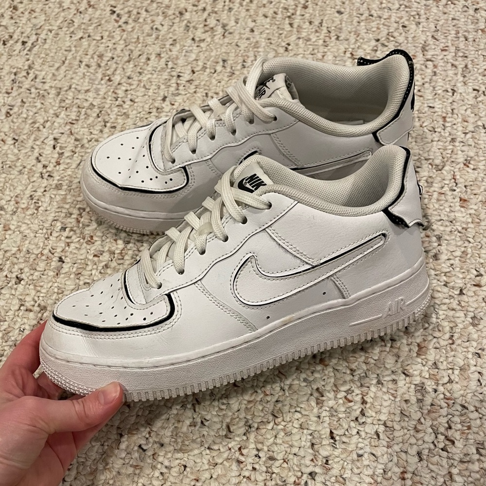 B/W Air Forces - image 1